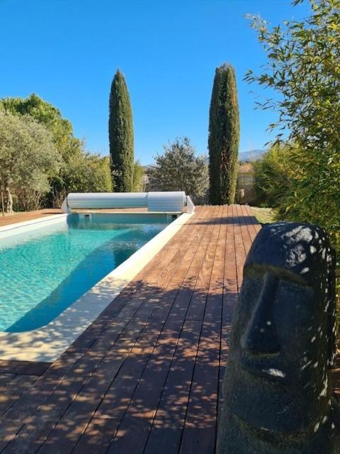 Family First Vila Gargas  Exterior foto