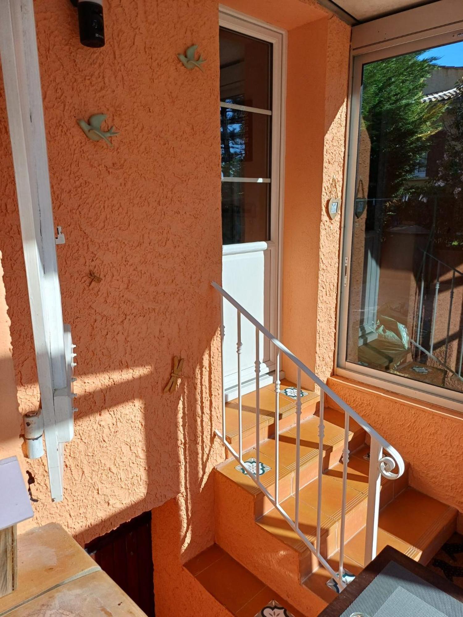 Family First Vila Gargas  Exterior foto