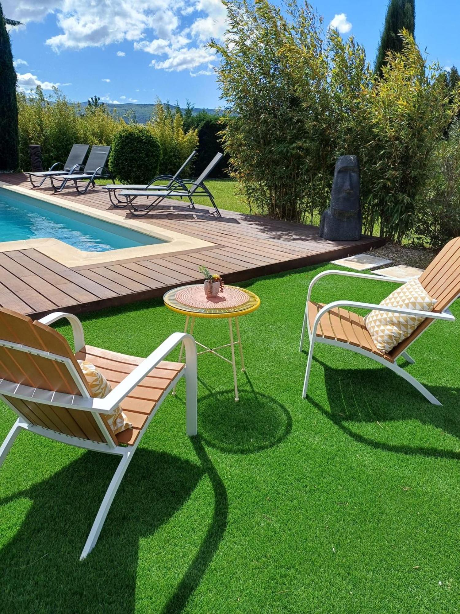Family First Vila Gargas  Exterior foto